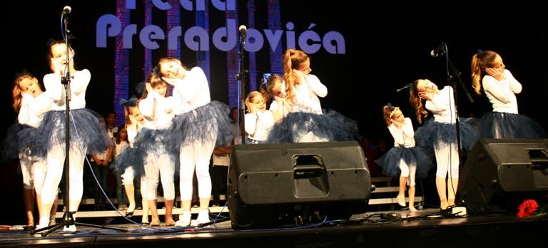 Dan Osnovne škole “Petar Preradović” u HNK Zadar, 18. svibnja 2016. Foto: Marija Cvetković Dan Osnovne škole “Petar Preradović” u HNK Zadar, 18. svibnja 2016. Foto: Marija Cvetković