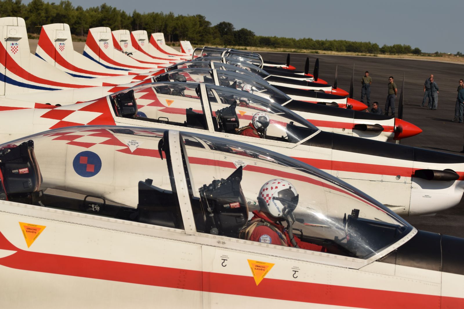 “Krila Oluje” otputovala na peto gostovanje u Austriji “Krila Oluje” otputovala na peto gostovanje u Austriji