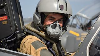 Francuski vojni avioni u vojarni “Pukovnik Mirko Vukušić”u Zemuniku Francuski vojni avioni u vojarni “Pukovnik Mirko Vukušić”u Zemuniku