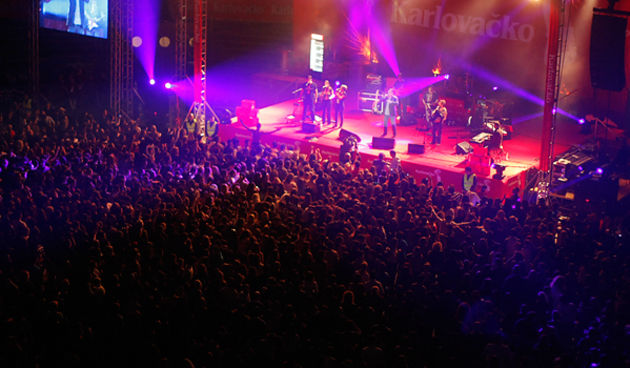 Halid Bešlić i Crvena Jabuka u Zadru (foto:Saša Čuka