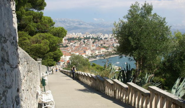 KONICA MINOLTA DIGITAL CAMERA