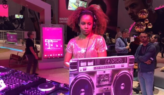 Deutche telekom, Autor:Bojan Mušćet