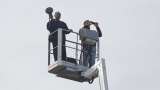 24.11.2013., Zadar – Fotograf Sime Strikoman napravio je milenijsku fotografiju okupljenih za podrzavanje inicijative U ime obitelji. Photo: Filip Brala/PIXSELL 24.11.2013., Zadar – Fotograf Sime Strikoman napravio je milenijsku fotografiju okupljenih za podrzavanje inicijative U ime obitelji. Photo: Filip Brala/PIXSELL
