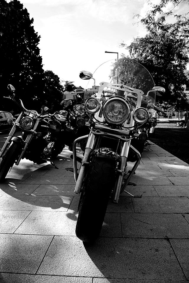 Defile bajkera ulicama Zadra u povodu 10. rođendana Moto kluba Beštije. Foto: Jadra NeveraZD Defile bajkera ulicama Zadra u povodu 10. rođendana Moto kluba Beštije. Foto: Jadra NeveraZD
