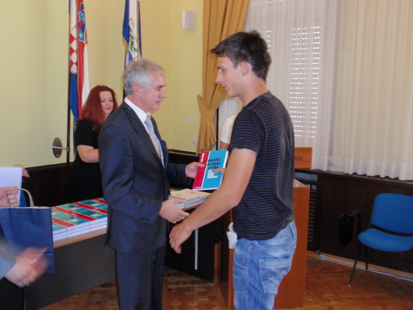 Dodjela priznanja ucenicima srednjih skola, Foto: Karla Soric Dodjela priznanja ucenicima srednjih skola, Foto: Karla Soric