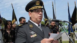 Ministar obrane na otkrivanju spomenika poginulim braniteljima Ministar obrane na otkrivanju spomenika poginulim braniteljima