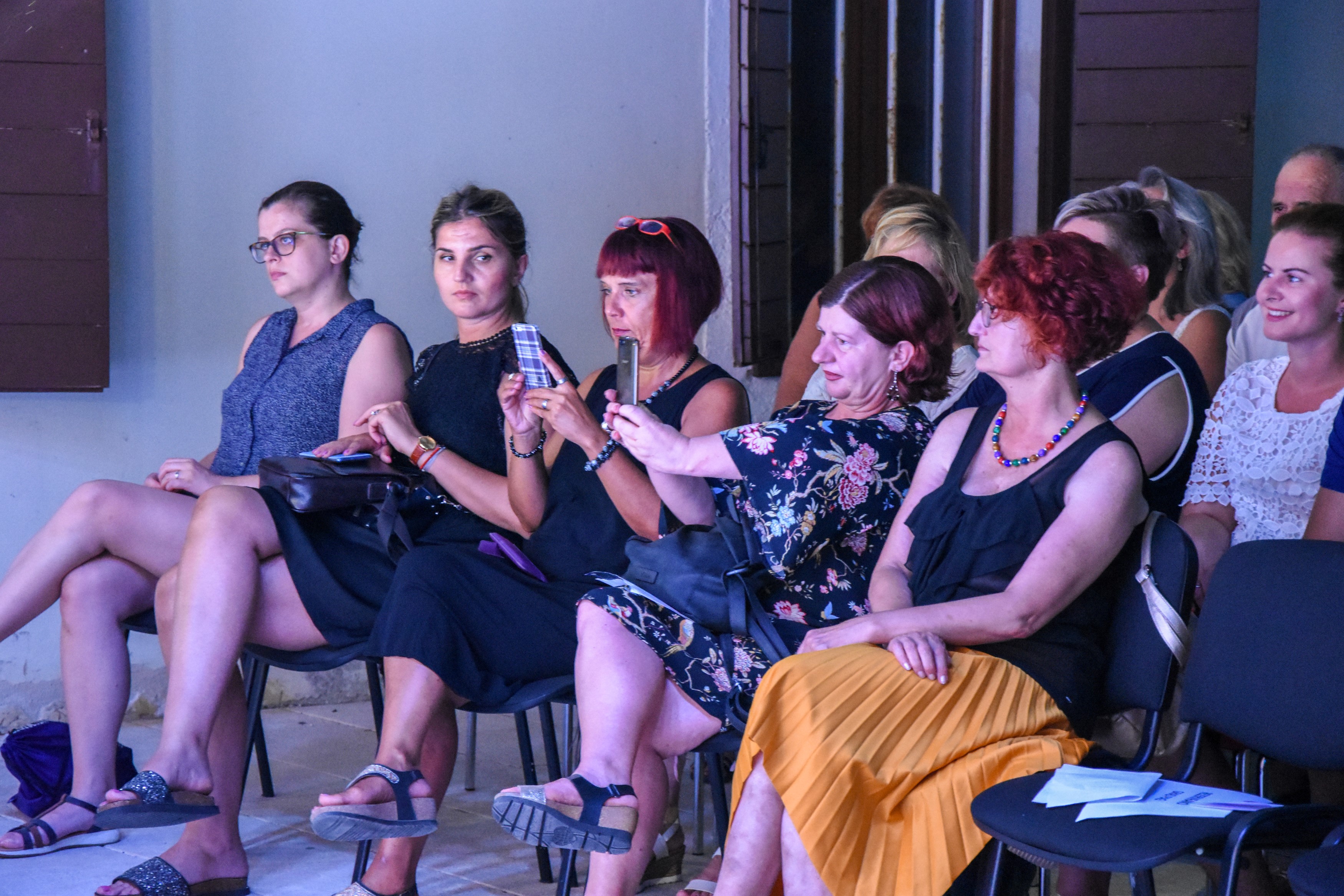 Klapa Bošket nastupila u Pagu