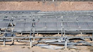 U Zatonu Obrovačkom bura uništila jednu od najvećih solarnih elektrana u Hrvatskoj U Zatonu Obrovačkom bura uništila jednu od najvećih solarnih elektrana u Hrvatskoj