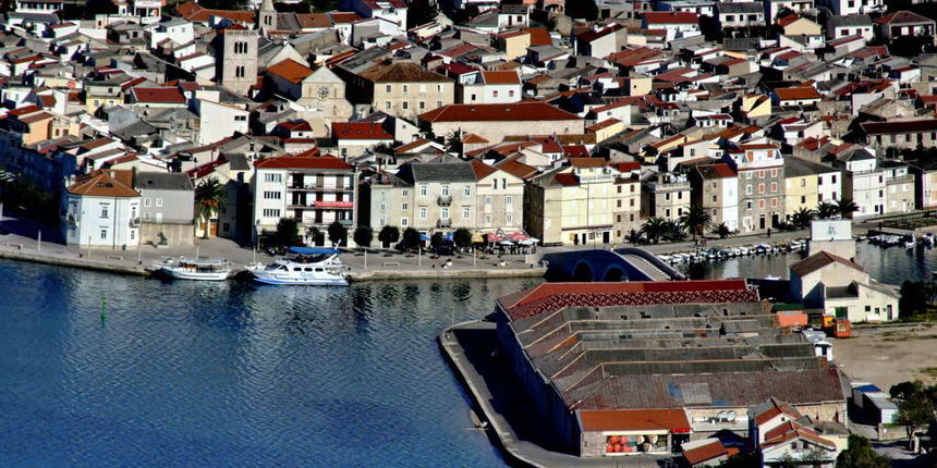 Đir po Pagu, Grad Pag, Solana. Foto: Leo Kvarantan