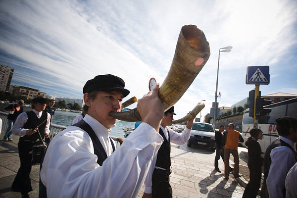 Sajam “Eko etno” najavljen svečanom povorkom (foto:Saša Čuka) Sajam “Eko etno” najavljen svečanom povorkom (foto:Saša Čuka)
