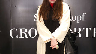 Cro a Porter casting