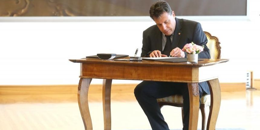 Djuro Sessa, izabrani predsjednik Vrhovnog suda Republike Hrvatske svecano je prisegnuo pred Predsjednicom Republike Kolindom Grabar-Kitarovic