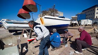 Jazine: Uređuju se barke i kaići, Foto: Saša Čuka