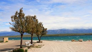 Vir: Radovi na postavljanju javne rasvjete i asfaltiranju prometnica Vir: Radovi na postavljanju javne rasvjete i asfaltiranju prometnica