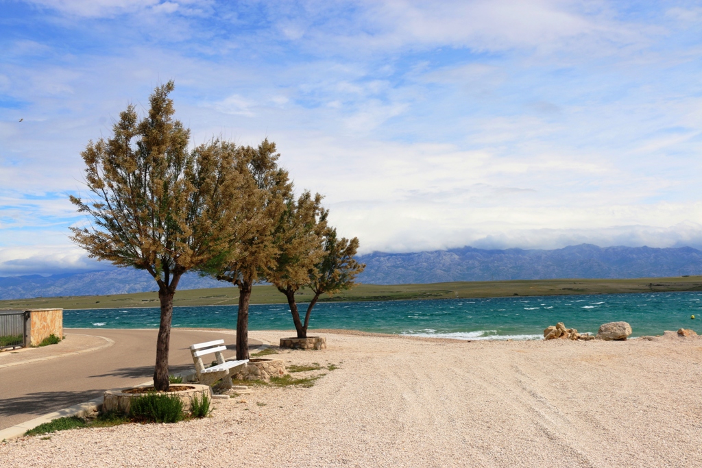 Vir: Radovi na postavljanju javne rasvjete i asfaltiranju prometnica Vir: Radovi na postavljanju javne rasvjete i asfaltiranju prometnica