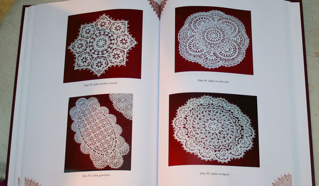 Paška čipka, monografija