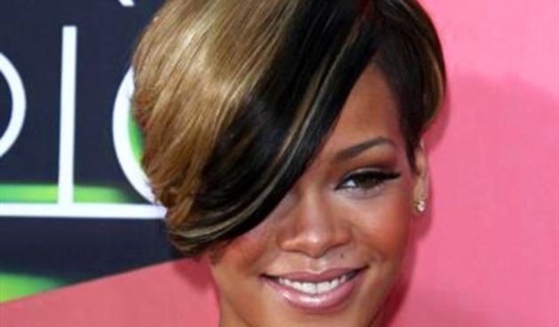 Rihanna ( foto tportal.hr)