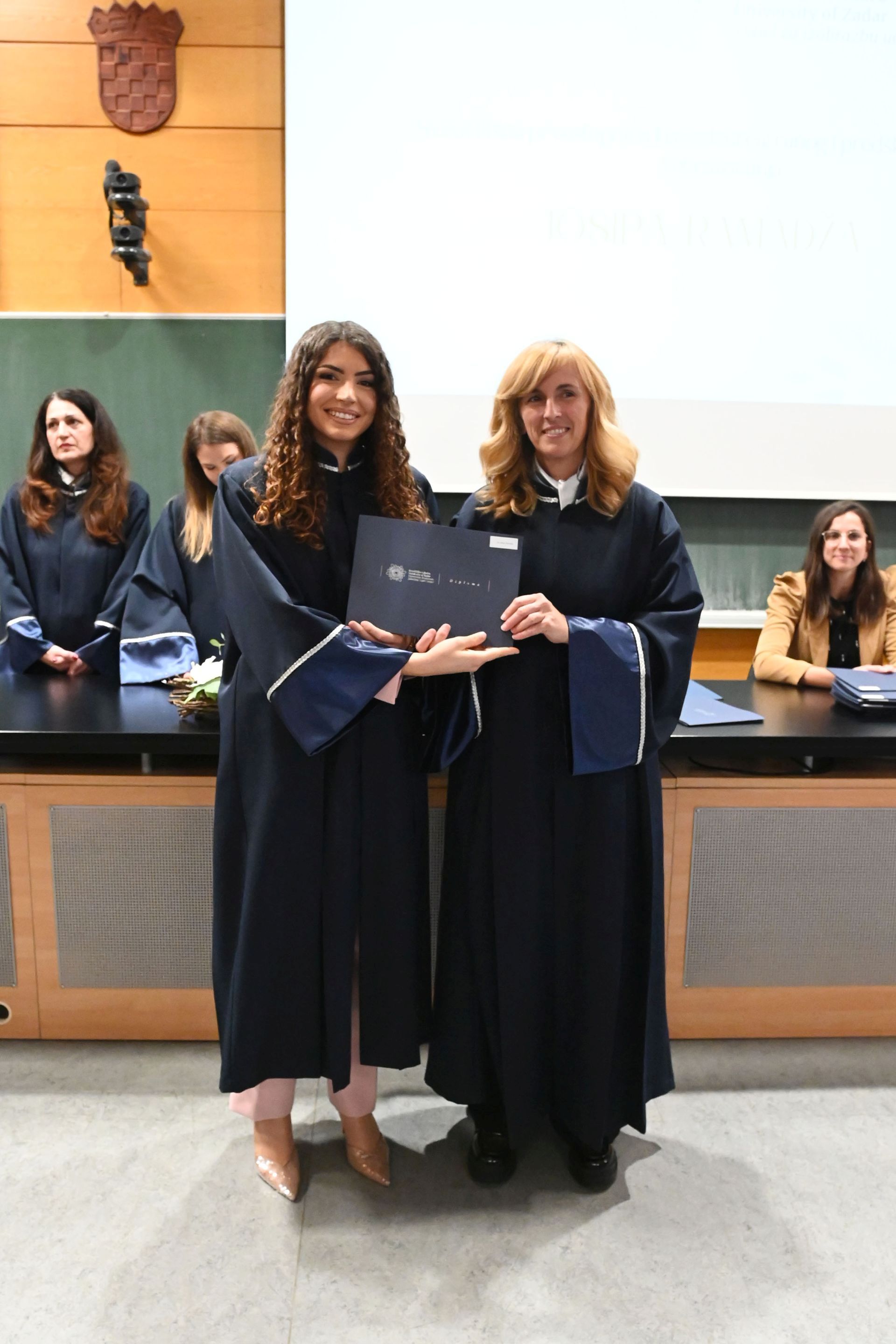 Sveučilište u Zadru: Promocija prvostupnika ranog i predškolskog odgoja i obrazovanja Sveučilište u Zadru: Promocija prvostupnika ranog i predškolskog odgoja i obrazovanja