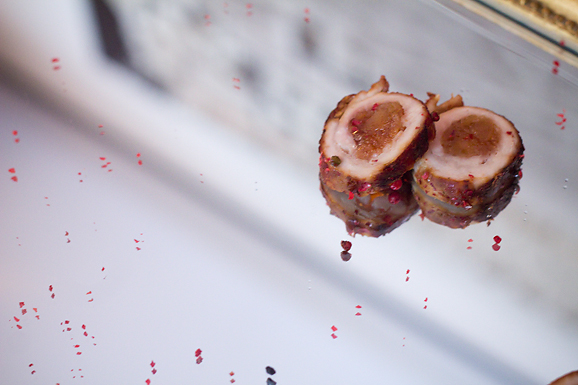 Restoran Pet bunara – “Šinjorina Dunja” (foto:Saša Čuka) Restoran Pet bunara – “Šinjorina Dunja” (foto:Saša Čuka)