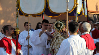 Arbanasi: Procesija povodom blagdana Tijelova 19. lipnja 2014.  foto: Bernard Kotlar