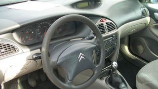 3. Citroen C5 2.0 HDI interijer