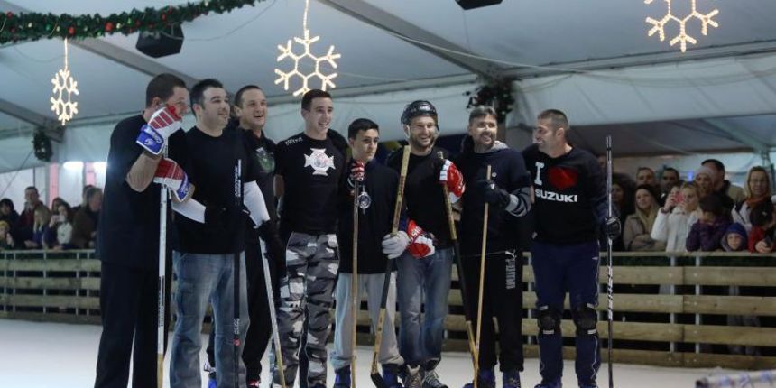 Zadarski hokejaši izazvali su splitske te su se sastali na zadarskom Forumu kako bi odigrali prijateljsku utakmicu. Photo: Filip Brala/PIXSELL Zadarski hokejaši izazvali su splitske te su se sastali na zadarskom Forumu kako bi odigrali prijateljsku utakmicu. Photo: Filip Brala/PIXSELL