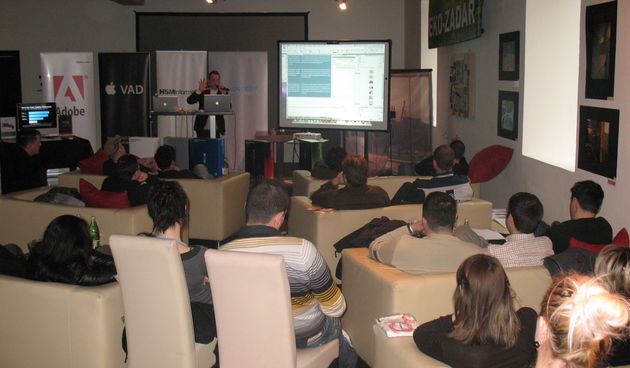 Image 1111219 (auto)