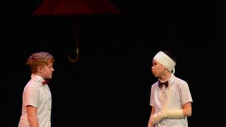 HNK Zadar: Premijera predstave “Tko i što brani”, Igrajmo se HNK Zadar: Premijera predstave “Tko i što brani”, Igrajmo se