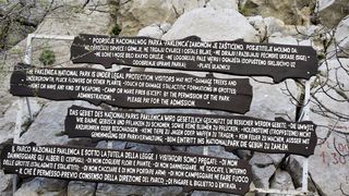 Potpisivanje ugovora u prezentacijskom centru “Podzemni grad Paklenice” NP Paklenica Potpisivanje ugovora u prezentacijskom centru “Podzemni grad Paklenice” NP Paklenica