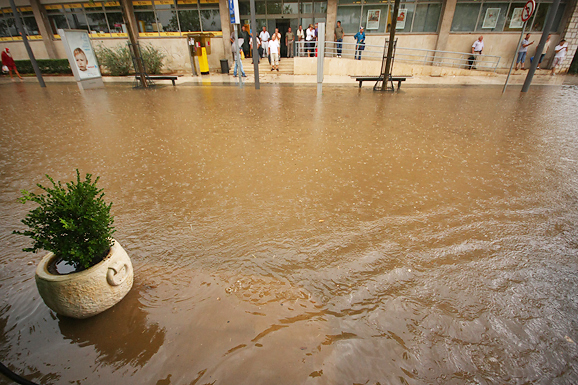 Poplavljena Relja 1. rujna 2012. (foto:Saša Čuka) Poplavljena Relja 1. rujna 2012. (foto:Saša Čuka)