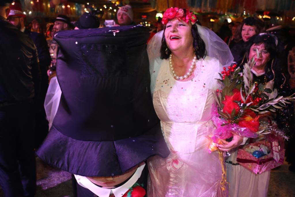 Maškarana Republika preuzela vlast u Viru