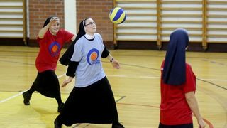 Zagreb: Sportske igre redovnica u OŠ Mato Lovrak. Photo: Goran Jakus/PIXSELL