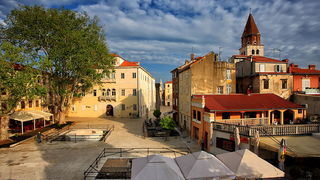 Nedjeljna skitnja gradom 28. travnja 2013. Foto: Roberto Lerga Nedjeljna skitnja gradom 28. travnja 2013. Foto: Roberto Lerga