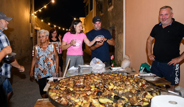 7. Vrške ćakule