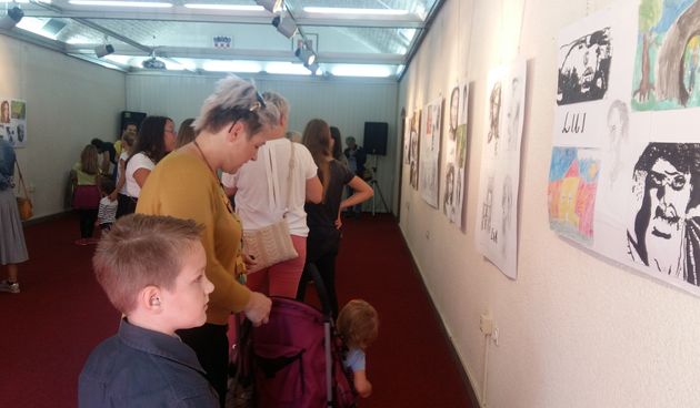 U Znanstvenoj knjižnici otvorena izložba radova Udruge “Art.A”