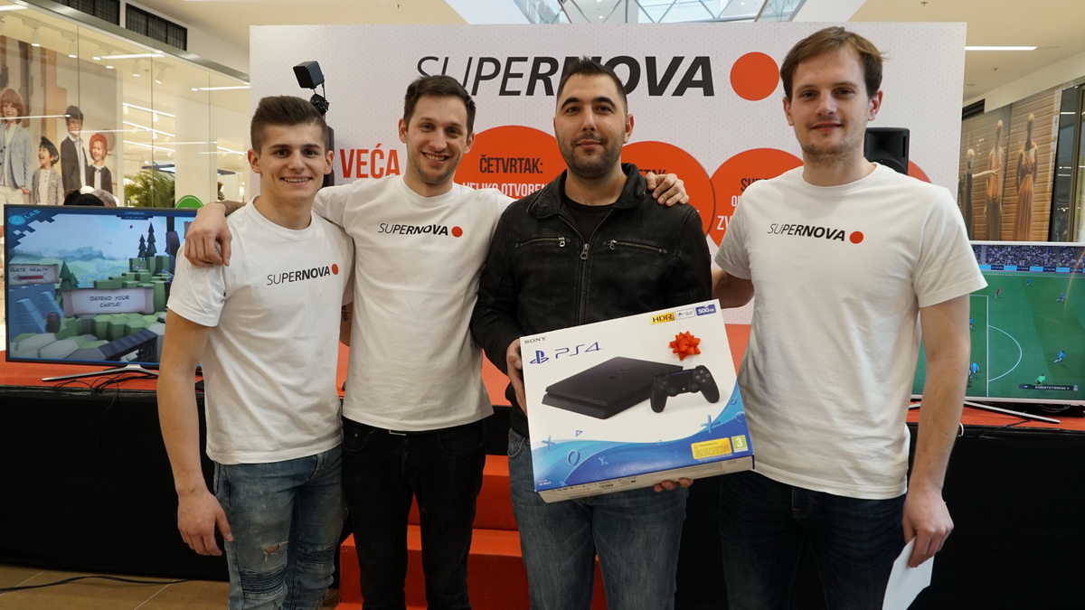 Veliko otvorenje novog dijela centra Supernova Zadar Veliko otvorenje novog dijela centra Supernova Zadar