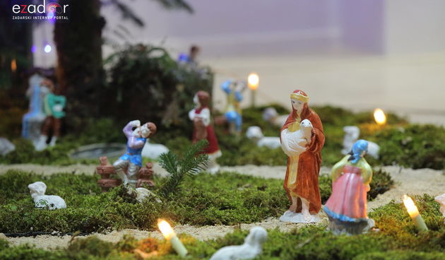 Božićni koncert klapa u Čavoglavama