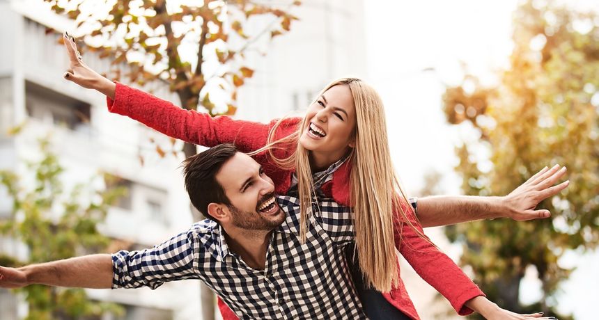 Veza, ljubav, parovi, parner, poljubac, brak, romantika, seks Veza, ljubav, parovi, parner, poljubac, brak, romantika, seks