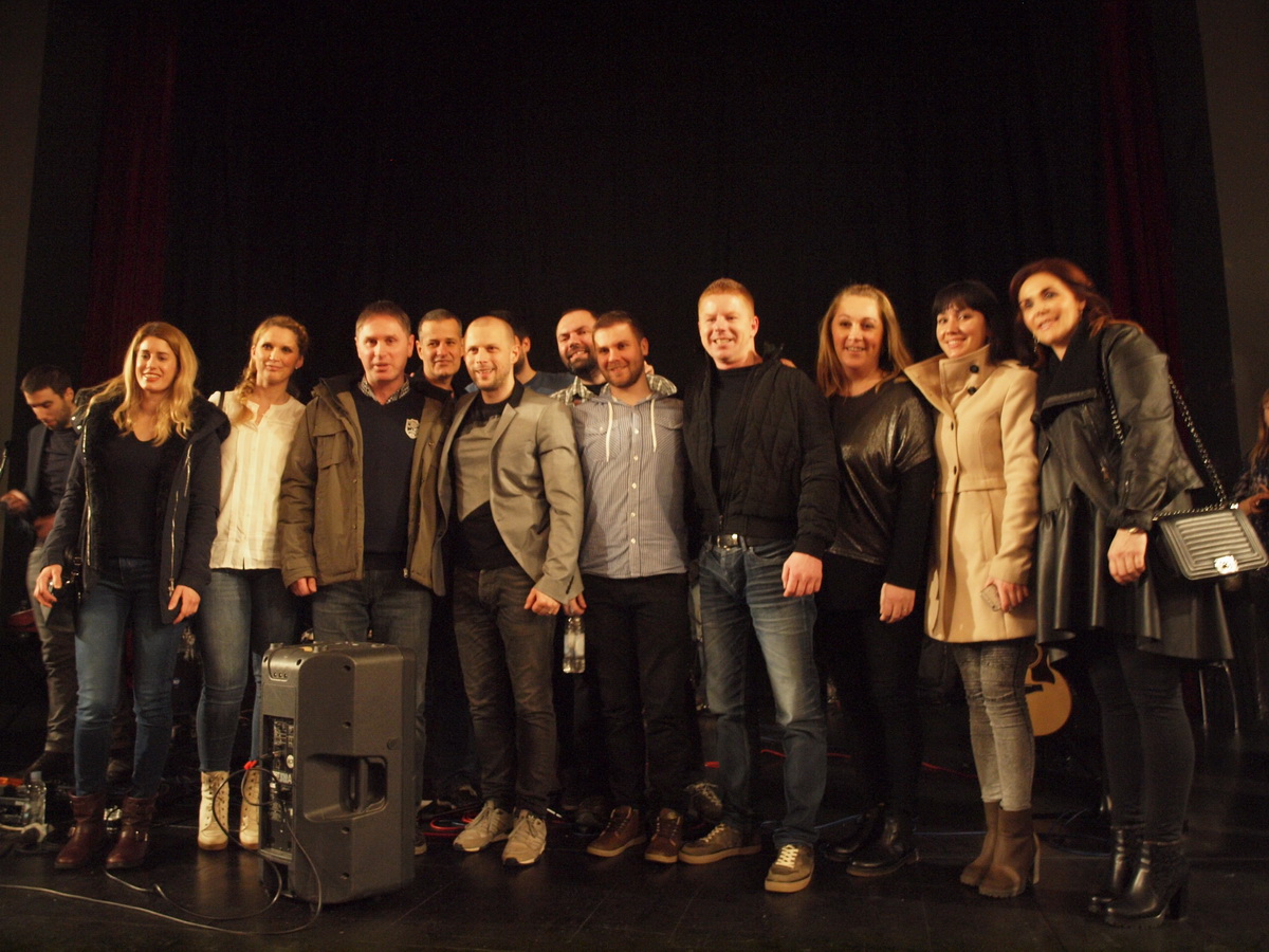 Humanitarni koncert duhovne glazbe “Anđeli za Anđelu” u HNK Zadar Humanitarni koncert duhovne glazbe “Anđeli za Anđelu” u HNK Zadar