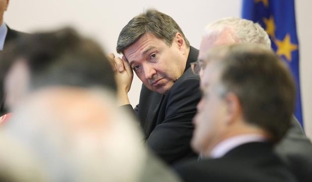 Zagreb – U Ministarstvu znanosti, obrazovanja i sporta odrzana je sjednica Nacionalnog vijeca za znanost, visoko obrazovanje i tehnoloski razvoj. Na sjednici je ministar Vedran Mornar proglasio hrvatske Znanstvene centre izvrsnosti. Photo: Zeljko Lukunic/