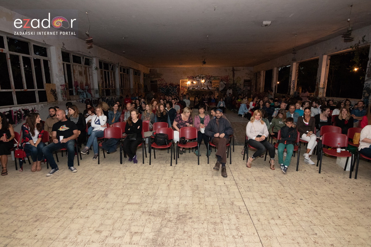 KvartArt 2018: Intimna večer u skate parku uz vrhunski koncert Miroslava Tadića i Yvette Holzwarth KvartArt 2018: Intimna večer u skate parku uz vrhunski koncert Miroslava Tadića i Yvette Holzwarth