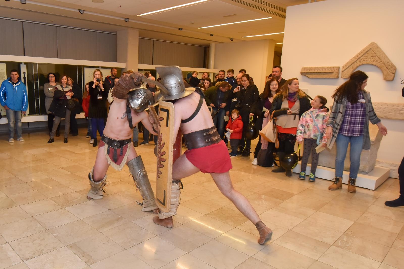 Noć muzeja 2018: Borba rimskih gladijatora u Arheološkom muzeju Zadar Noć muzeja 2018: Borba rimskih gladijatora u Arheološkom muzeju Zadar