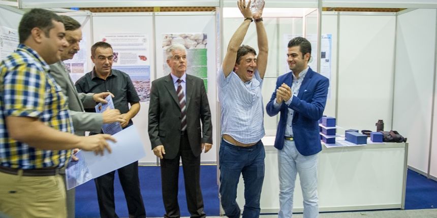 Iranska inovacija osvojila Grand prix Agro Arce, nagrađen i Rade Nekić Iranska inovacija osvojila Grand prix Agro Arce, nagrađen i Rade Nekić