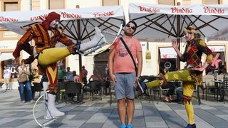 Šesti dan Špancirfesta, nastup uličnih performera Jesters Šesti dan Špancirfesta, nastup uličnih performera Jesters