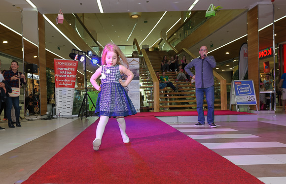 Dječja modna revija u Bure Centru Biograd