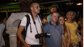 Otvorenje izložbe fotografija “Biogradske procesije” Vinka Pešića Otvorenje izložbe fotografija “Biogradske procesije” Vinka Pešića