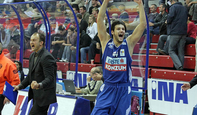 Šango i Ivanov slave pobjedu