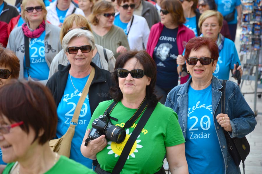 “Relaksice” u akciji “1000 koraka kroz 1000 ulica”, foto: Iva Perinčić “Relaksice” u akciji “1000 koraka kroz 1000 ulica”, foto: Iva Perinčić