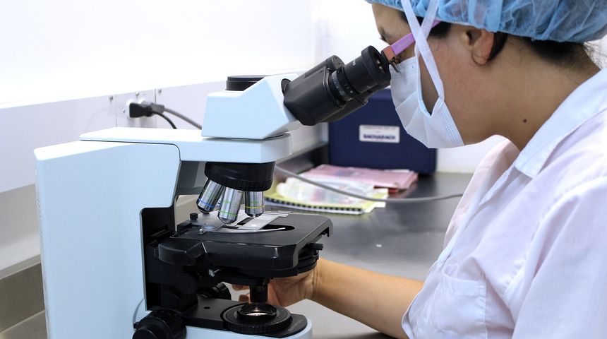 Znanstvenica Znanstvenica