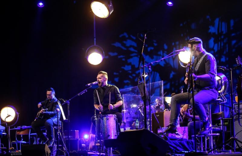 Grupa Vatra odrzala prvi akusticni koncert u Koncertnoj dvorani Vatroslava Lisinskog. Photo: Petar Glebov/PIXSELL Grupa Vatra odrzala prvi akusticni koncert u Koncertnoj dvorani Vatroslava Lisinskog. Photo: Petar Glebov/PIXSELL